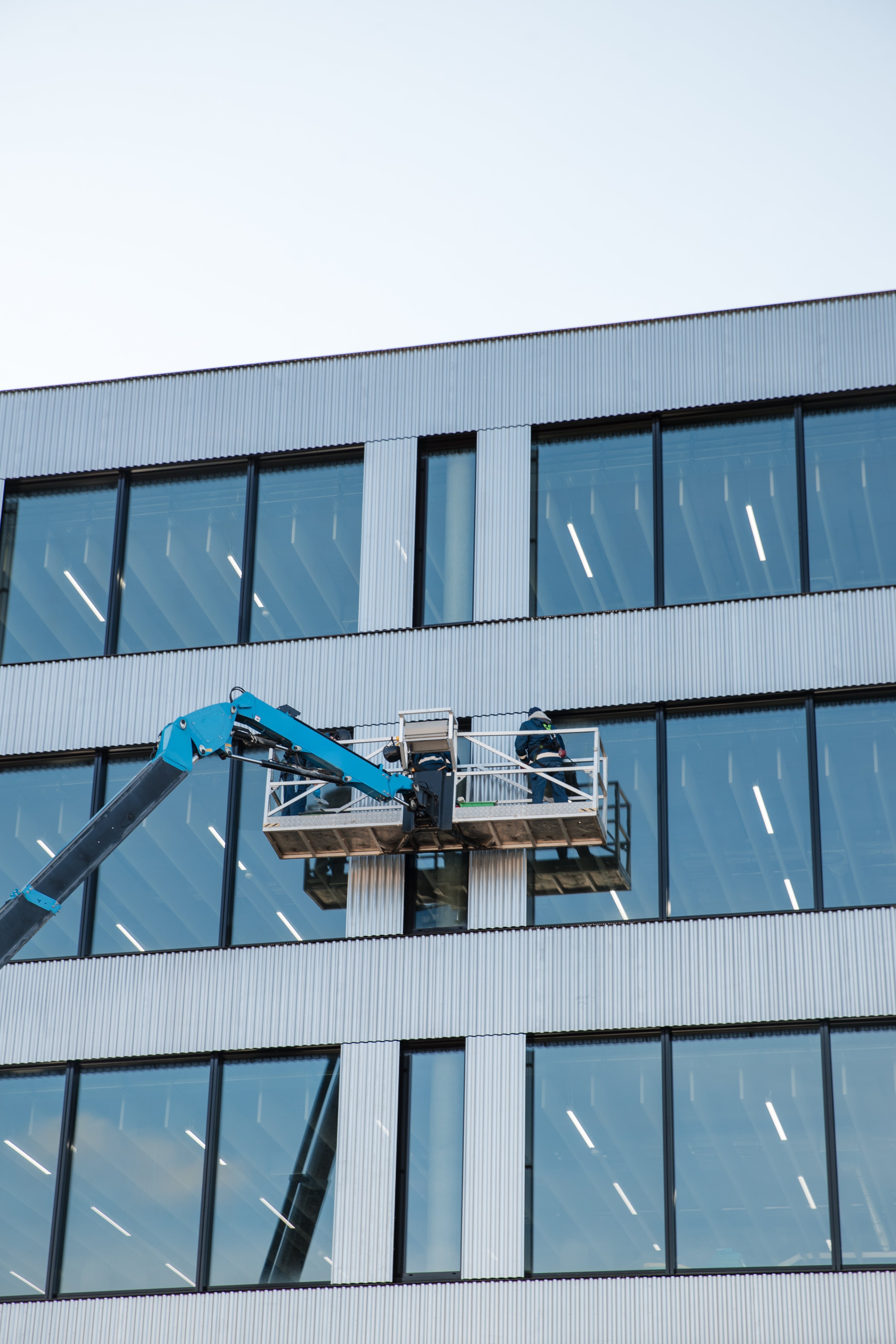 ISS-Office-Spezialreinigung-Alexandre Mukinisa-OM (1)