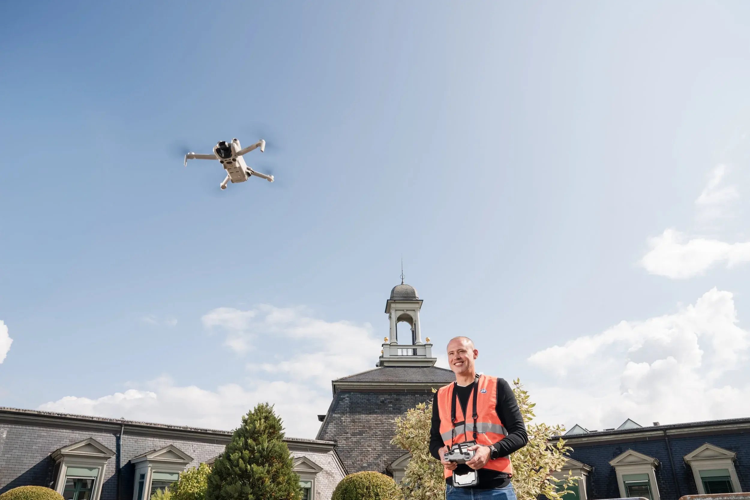 Gebäudeinspektion+Drone-1